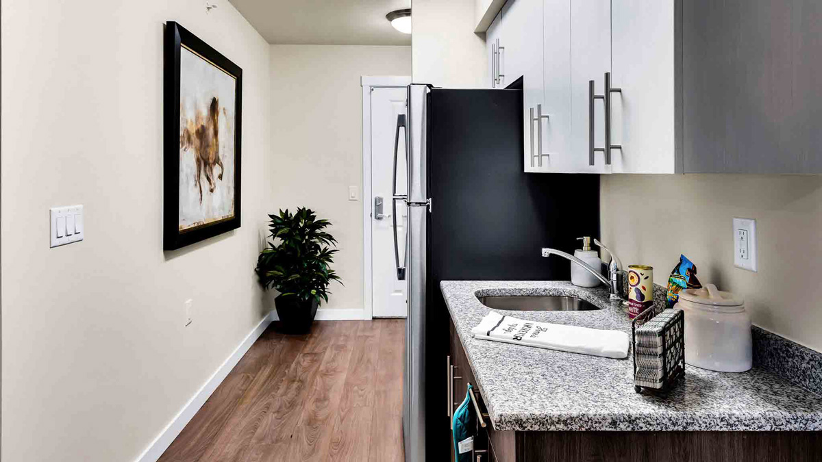 Studio Apartment
